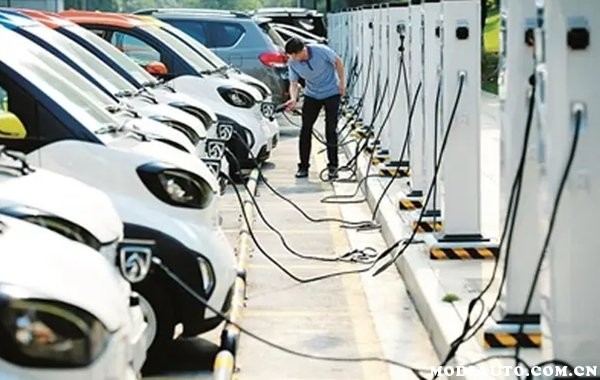 關于汽車充電樁智慧出行新選擇的未來展望！