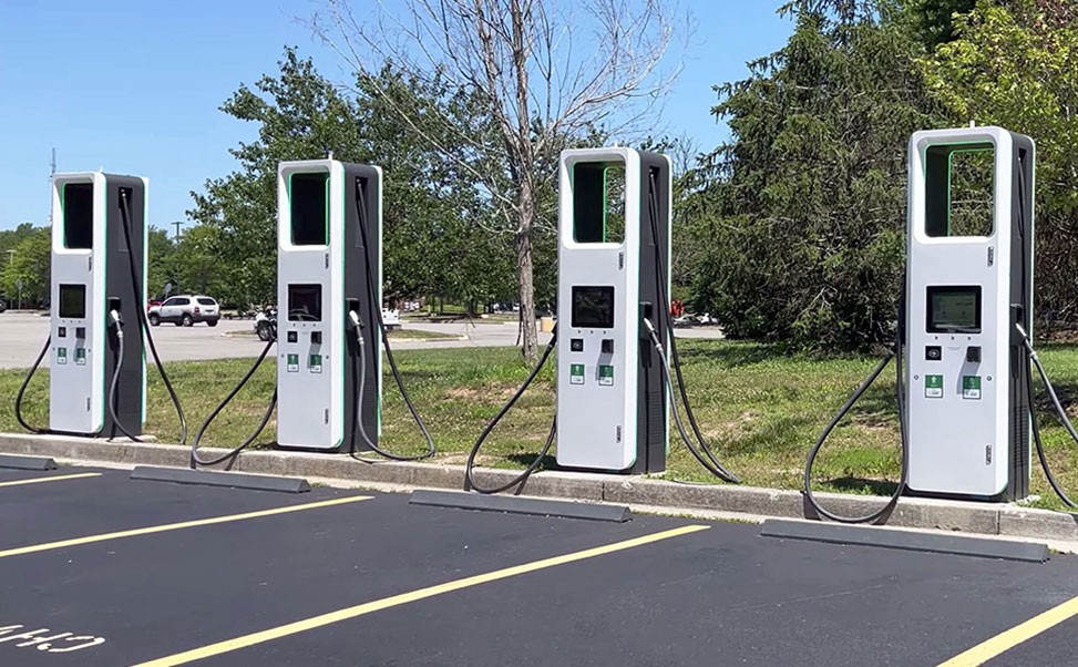 新能源充電站加盟市場(chǎng)的機(jī)遇與挑戰(zhàn)